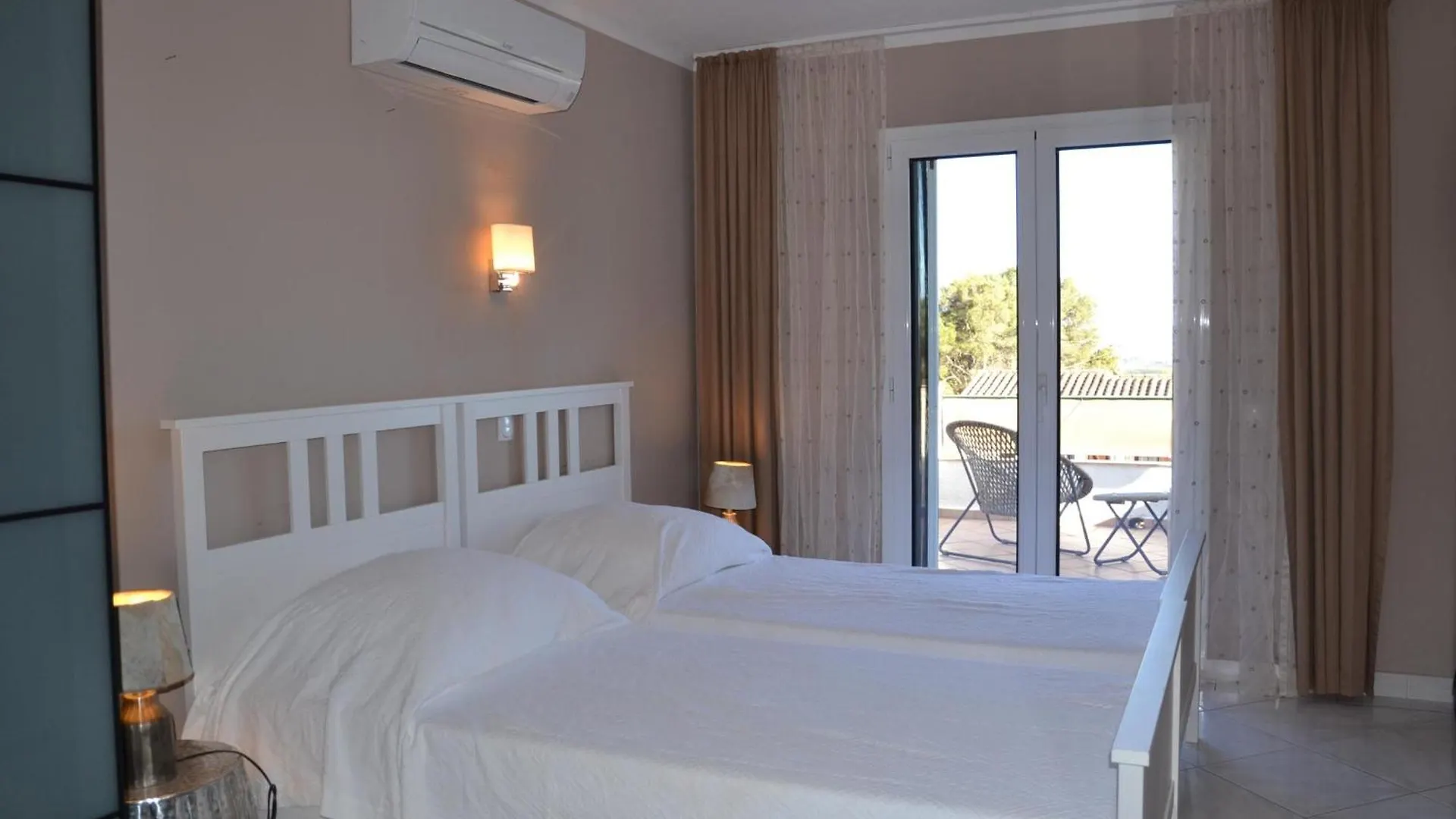 Willa Casa Moderna En Zona Tranquila Con Piscina Y Cerca De La Playa En Torroella De Montgri - Es-323-17 L'Estartit 0*,